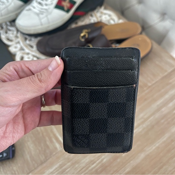 Louis Vuitton Card Holder - Picture 7 of 7